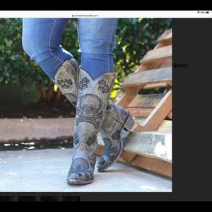 Corral Black Tall Sequence Skull Boots